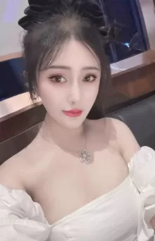 朝阳美胸御姐思彤
